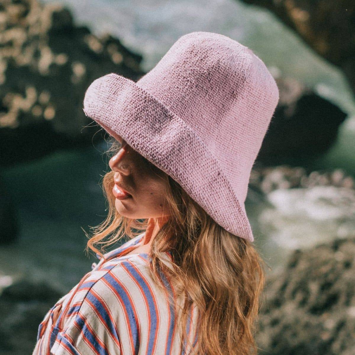 Florette Crochet Bucket Hat in Lilac Purple