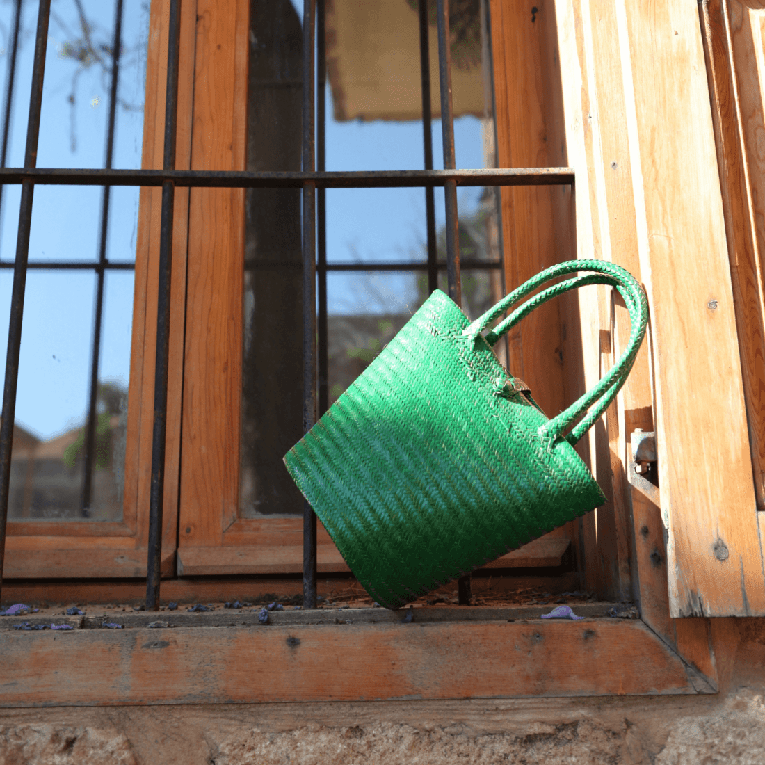  Urban Jungle Décor, Handmade Sustainable Straw Tote