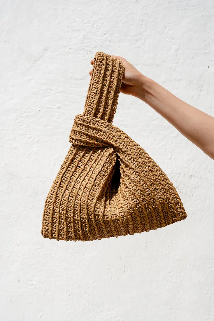 CELINE RAFFIA BAGS AT HOME OR FOR YOUR NEXT TRAVEL PLAN - Time International